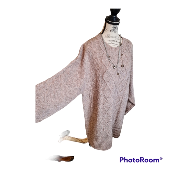 NWT RICKI'S Eco-friendly Oversized Long Sweater - Picture 2 of 6